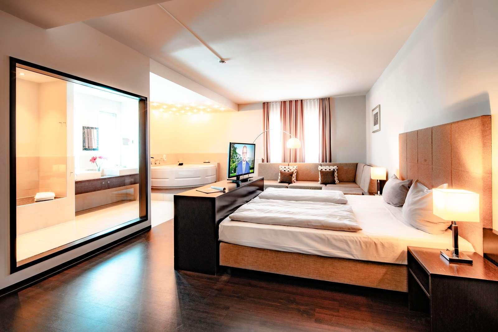 Friendly Cityhotel Oktopus Siegburg Exterior photo